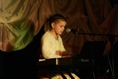 Koncert uczniów klasy pianina - 29.12.2010r.