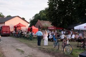 13576683_1157550807629557_8275119933603430670_o